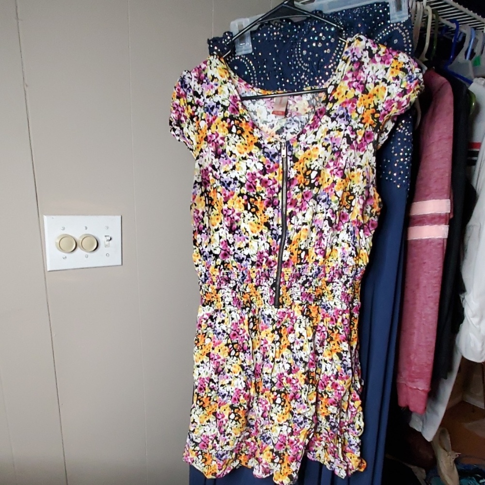 Mini dress